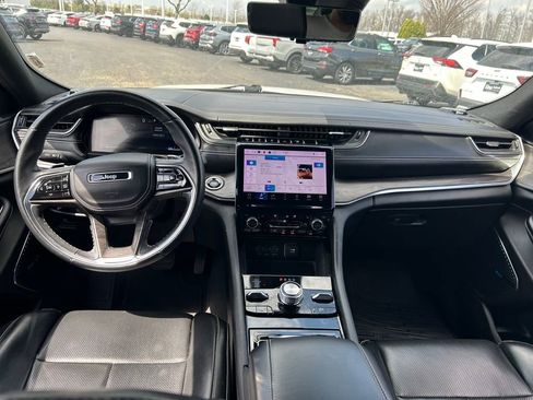 Used 2021 Jeep Grand Cherokee L Overland w/ Luxury Tech Group IV image 9