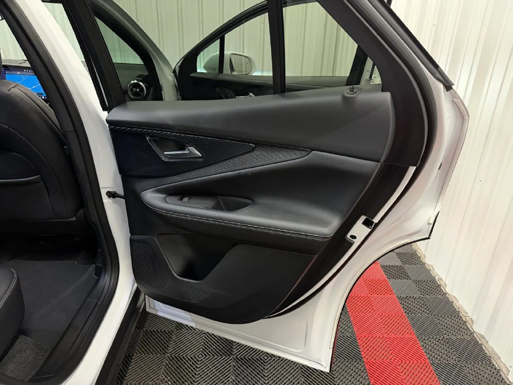 Used 2024 Chevrolet Blazer EV LT AWD/4WD image 41
