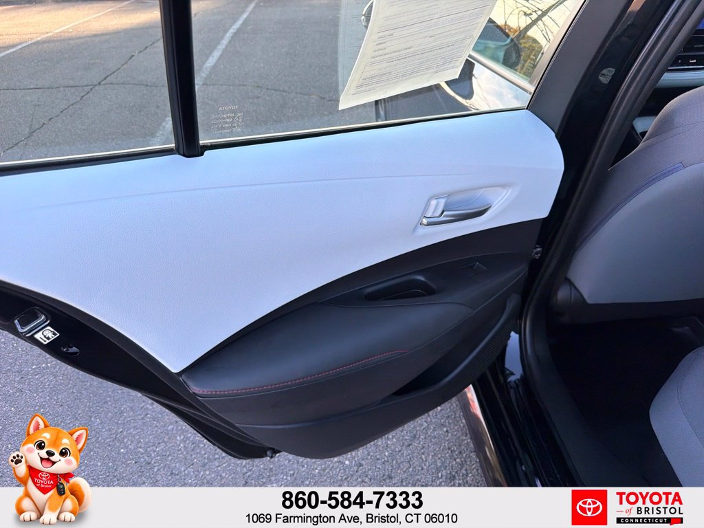 Used 2023 Toyota Corolla SE AWD/4WD image 25