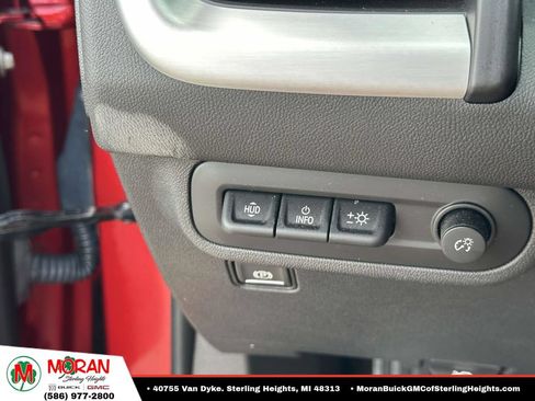 Certified 2024 GMC Terrain SLT w/ Infotainment Package II AWD/4WD image 21