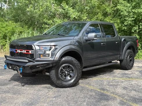 Used 2018 Ford F150 Raptor w/ Equipment Group 802A Luxury AWD/4WD image 1