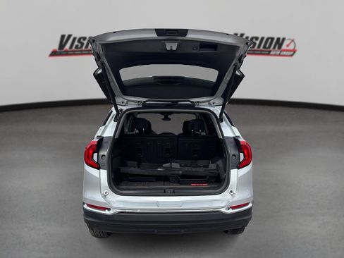 Used 2020 GMC Terrain SLT w/ Preferred Package image 11