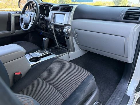 Used 2012 Toyota 4Runner SR5 RWD image 12