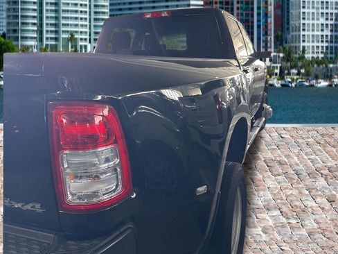Used 2022 RAM 3500 Tradesman AWD/4WD image 9