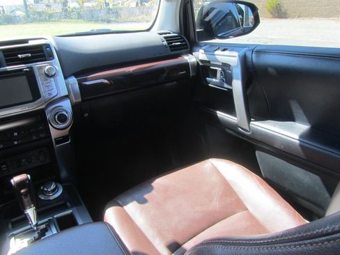 Used 2016 Toyota 4Runner Limited image 14