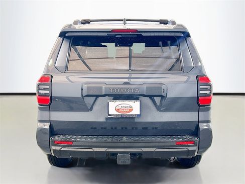 New 2026 Toyota 4Runner SR5 image 5