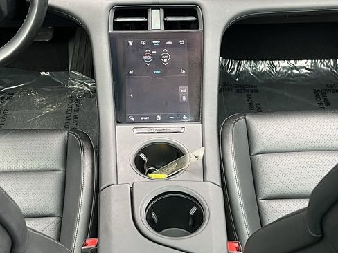 Used 2021 Porsche Taycan image 42