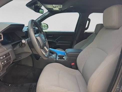 Used 2024 Toyota Tacoma SR5 w/ SR5 Upgrade Package RWD image 20