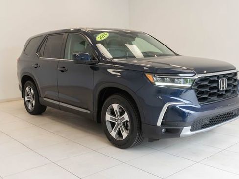 Used 2024 Honda Pilot EX-L image 7