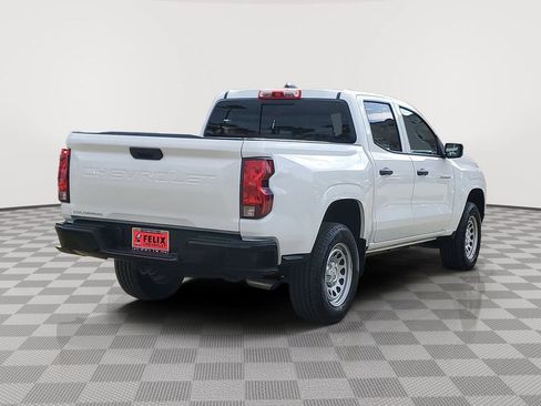 Used 2026 Chevrolet Colorado W/T RWD image 4