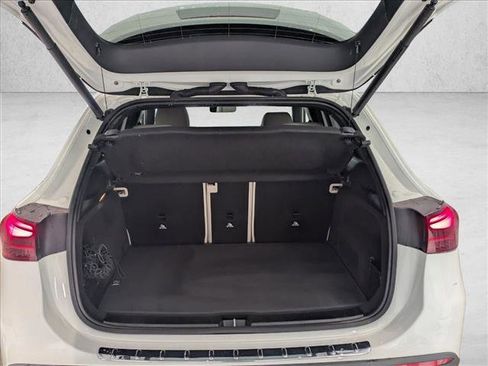 Certified 2025 Mercedes-Benz GLA 250 GLA 250 image 6