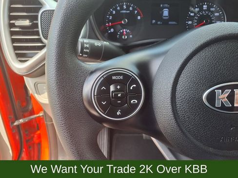 Used 2020 Kia Soul LX FWD image 20