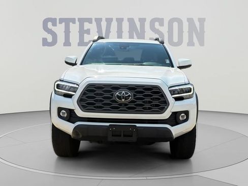Used 2023 Toyota Tacoma TRD Off-Road w/ Advanced Technology Package AWD/4WD image 8