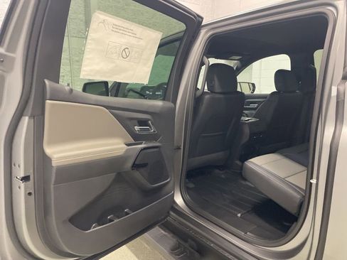 New 2026 Chevrolet Silverado EV Trail Boss w/ Plus Package AWD/4WD image 29