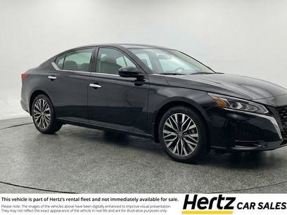 Used 2025 Nissan Altima 2.5 SV