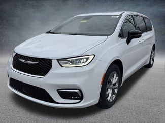 New 2026 Chrysler Pacifica Limited 360° Tour