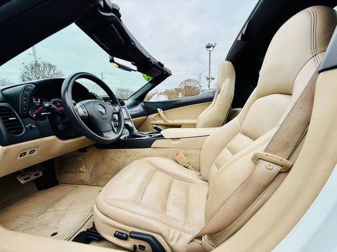 Used 2009 Chevrolet Corvette Coupe w/ Preferred Equipment Group image 64