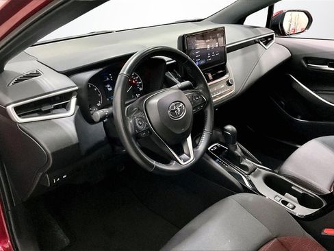 Used 2025 Toyota Corolla SE image 17