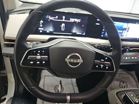 Used 2023 Nissan Ariya FWD image 8