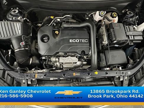 Used 2020 Chevrolet Equinox LT w/ Driver Convenience Package image 27