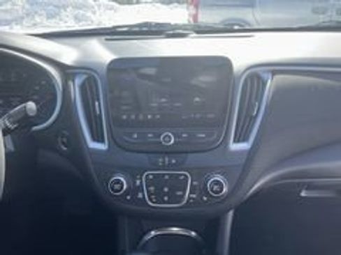 Used 2022 Chevrolet Malibu LT image 13