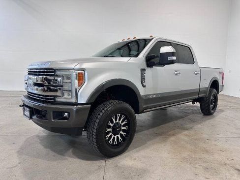 Used 2017 Ford F250 Lariat w/ Lariat Ultimate Package AWD/4WD image 1