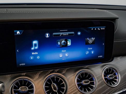 Used 2024 Mercedes-Benz AMG GT 43 image 86