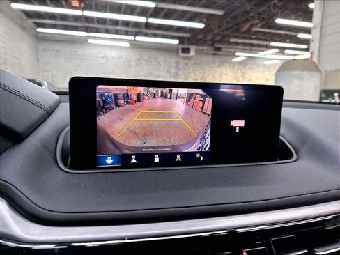 Used 2023 Acura MDX SH-AWD w/ Technology Package image 23