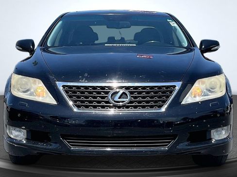 Used 2010 Lexus LS 460 RWD image 3
