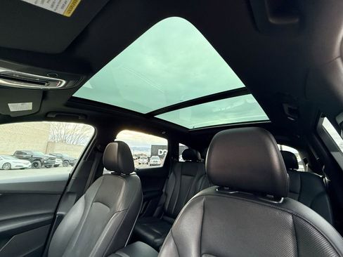 Used 2017 Audi Q7 3.0T Premium Plus w/ Premium Plus Package image 22