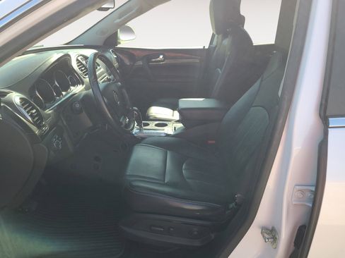 Used 2017 Buick Enclave Leather image 21