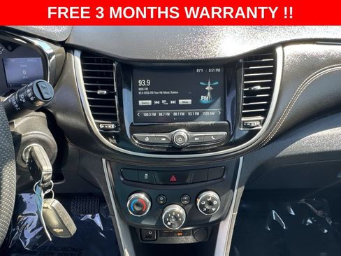 Used 2017 Chevrolet Trax LS AWD/4WD image 17