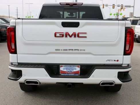 Used 2021 GMC Sierra 1500 AT4 w/ AT4 Premium Package image 6