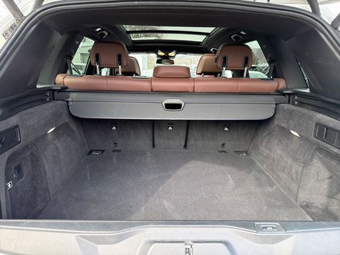 Used 2024 BMW X5 xDrive40i w/ M Sport Package image 11