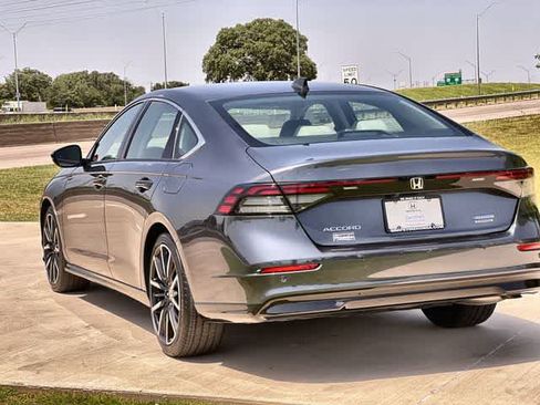 Used 2026 Honda Accord Touring image 5