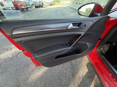 Used 2019 Volkswagen GTI S FWD image 12