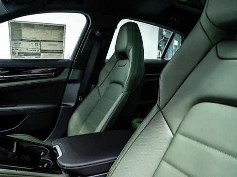 New 2026 Porsche Panamera 4 image 25