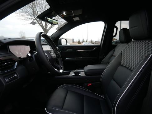 New 2026 GMC Acadia Denali image 6