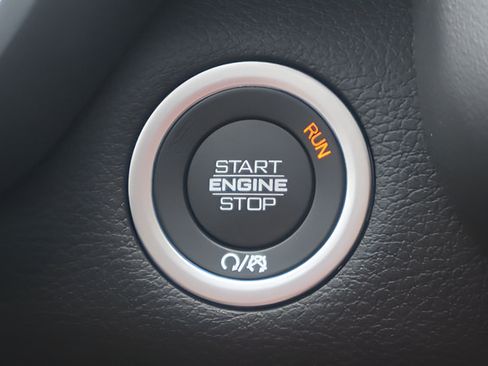 New 2026 RAM 3500 Big Horn AWD/4WD image 19