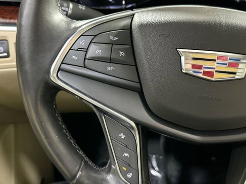 Used 2019 Cadillac XT5 Luxury image 22