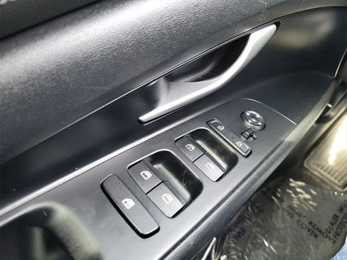 Used 2021 Hyundai Elantra SEL w/ Convenience Package image 27