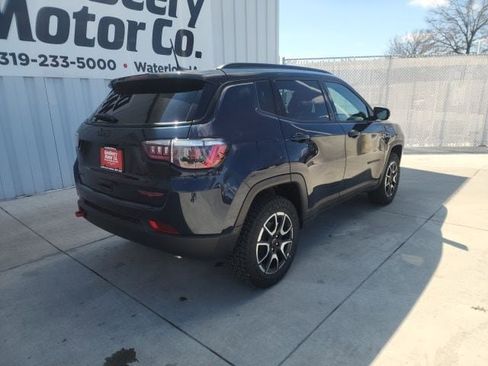 New 2026 Jeep Compass Trailhawk AWD/4WD image 11