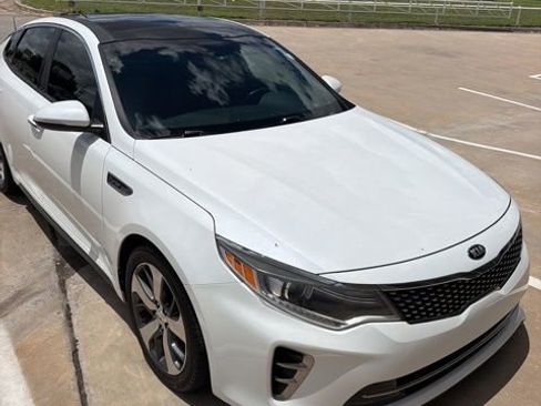 Used 2016 Kia Optima SX w/ Launch Edition Package FWD image 2