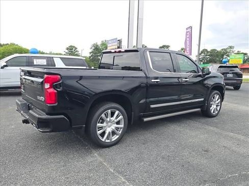 New 2026 Chevrolet Silverado 1500 High Country AWD/4WD image 5