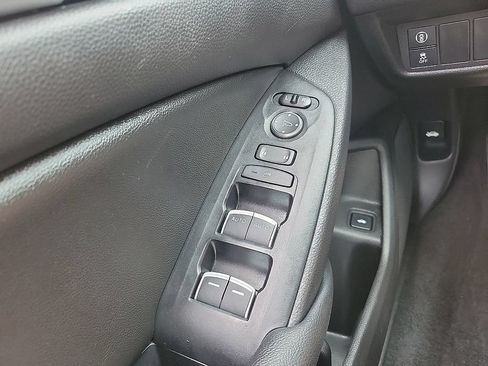Used 2019 Honda Accord Sport image 13