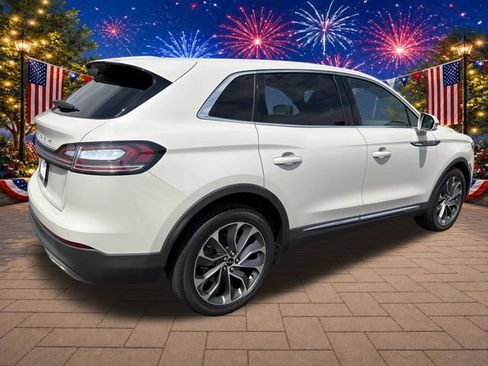 Used 2023 Lincoln Nautilus Reserve AWD/4WD image 7