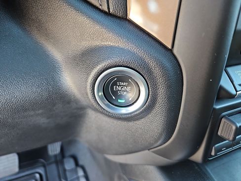 Used 2022 Chevrolet Silverado 3500 High Country w/ Z71 Off-Road Package image 20