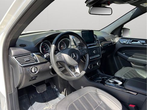 Used 2016 Mercedes-Benz GLE 350 w/ Premium Package image 6