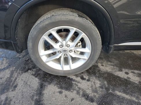 Used 2024 Dodge Durango GT image 11