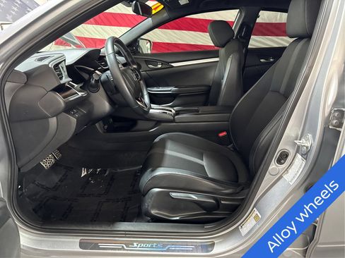 Used 2021 Honda Civic Sport image 9